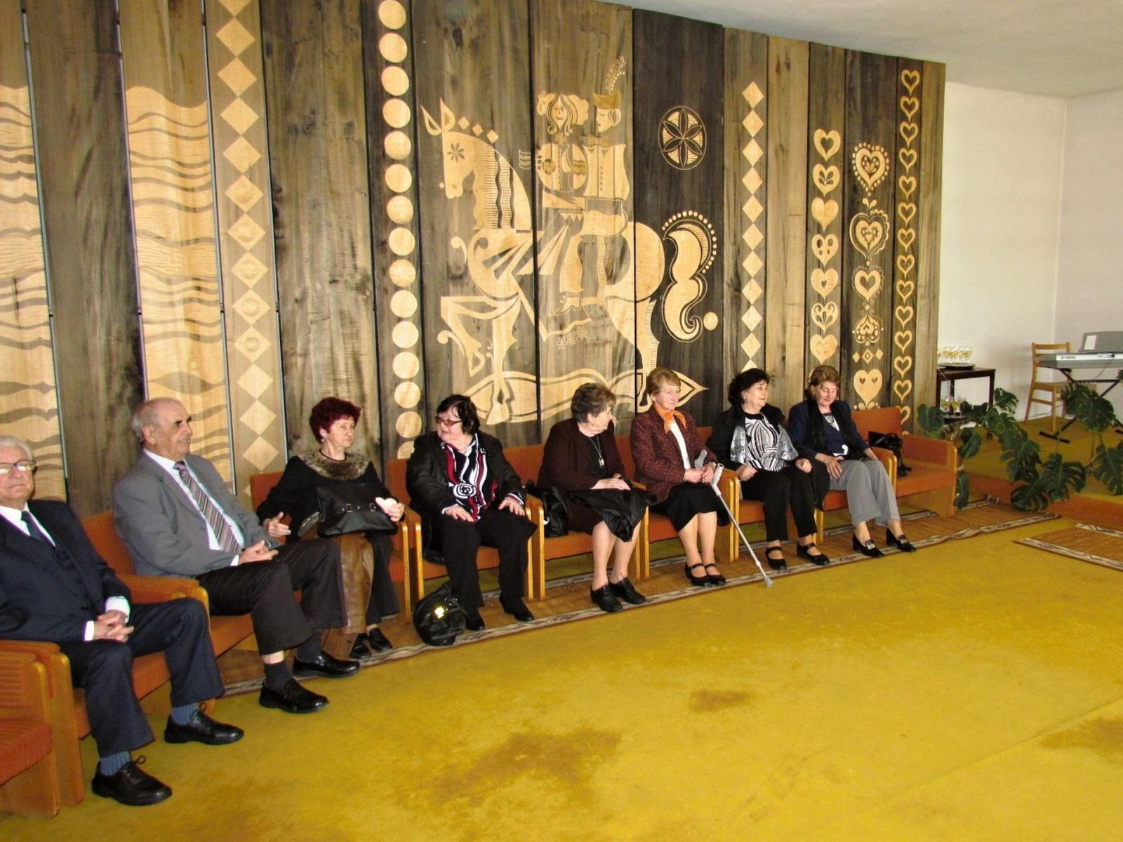 Fotogaléria Deň učiteľov - dôchodcovia (37) Deň učiteľov - dôchodcovia